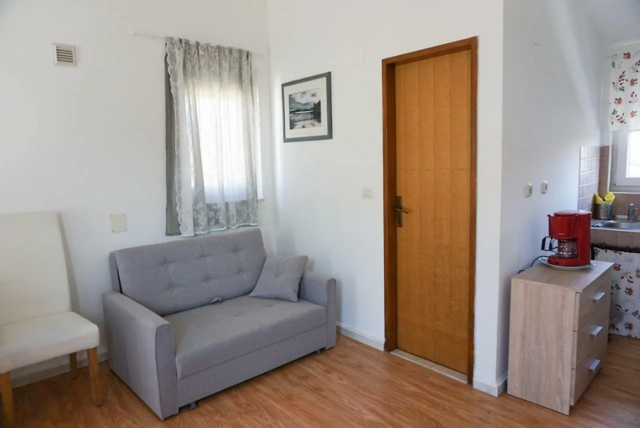 Sonja Apartment Premantura