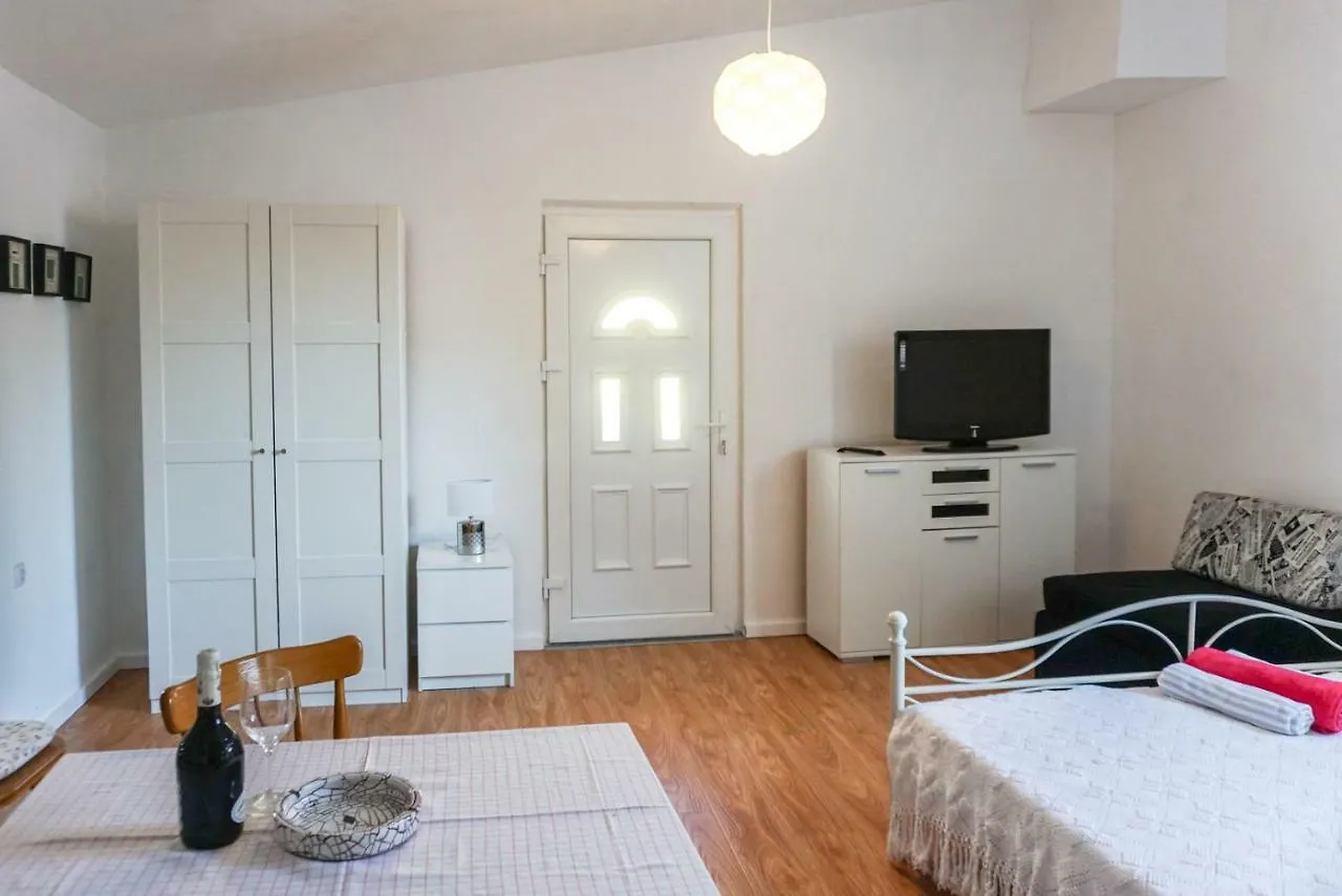 Sonja Apartment Premantura 0*,  Croatia